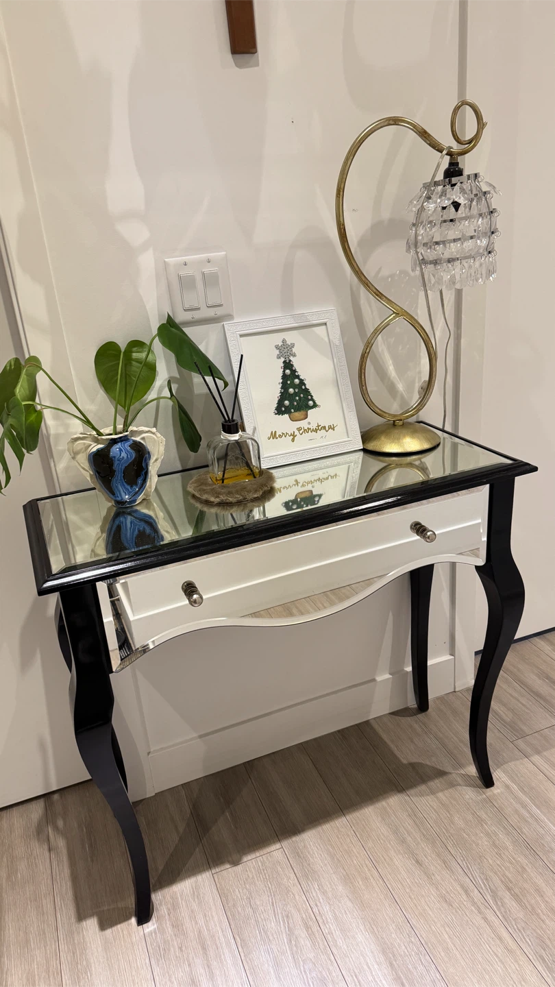 Mirrored Console Table with Black Legs - photo 3