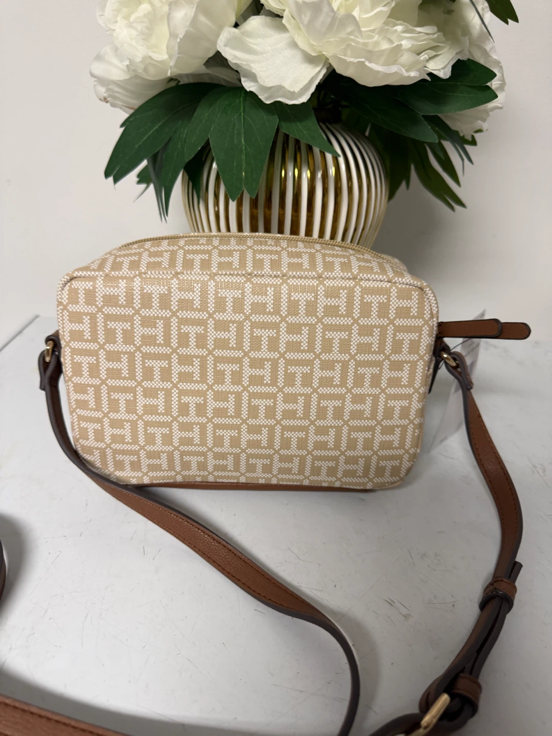Tommy Hilfiger Crossbody Bag - photo 2