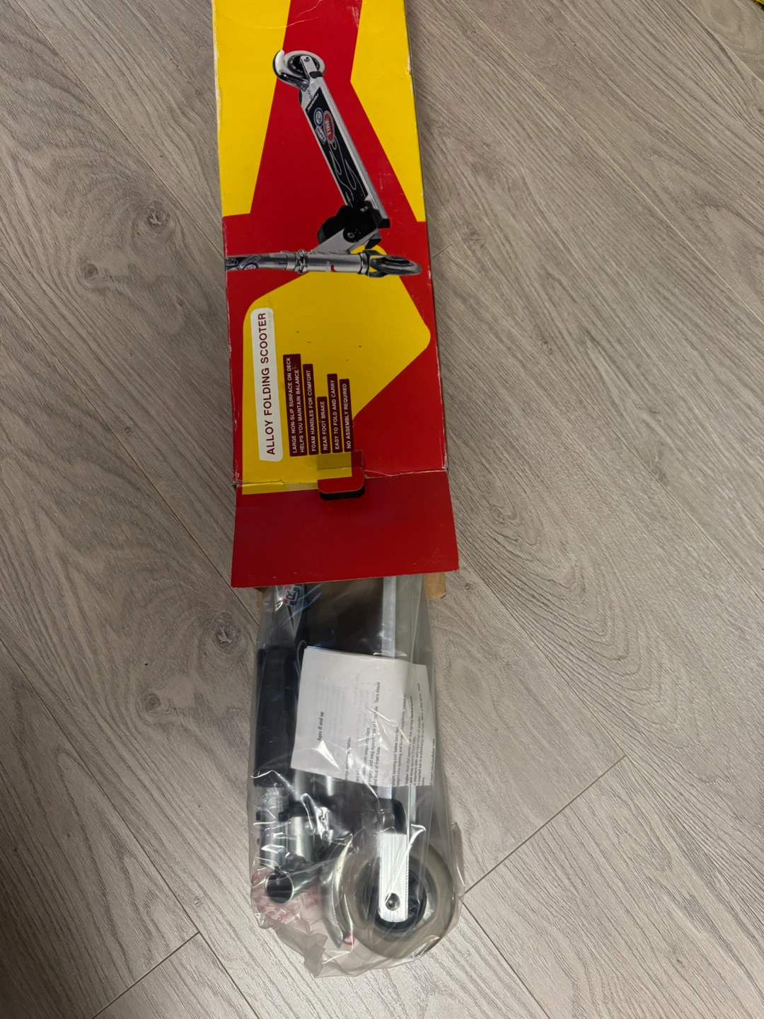 Alloy Folding Scooter - photo 2