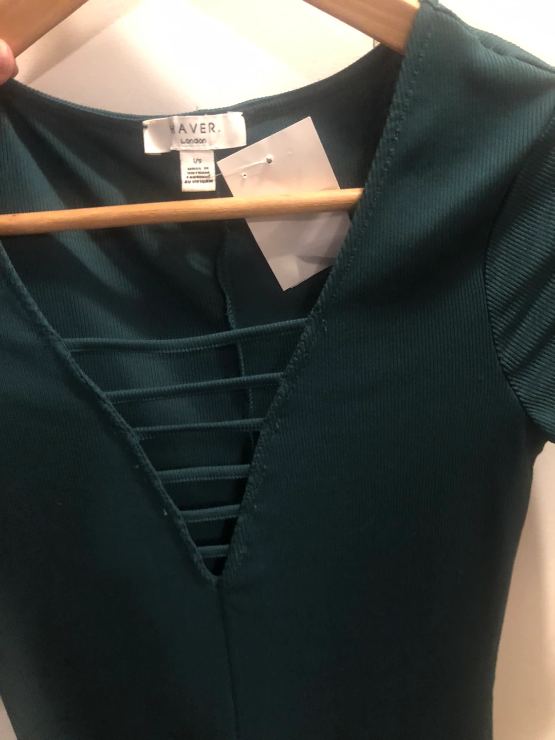 NEW Forest Green HAVER London V-Neck Top - photo 3