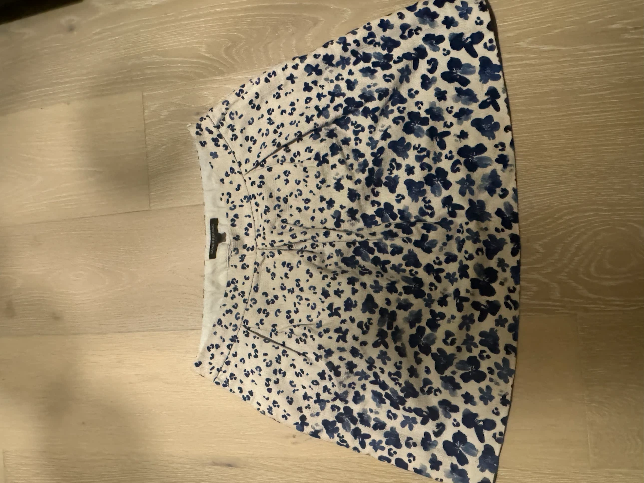 Banana Republic Blue Floral Skirt Size 6