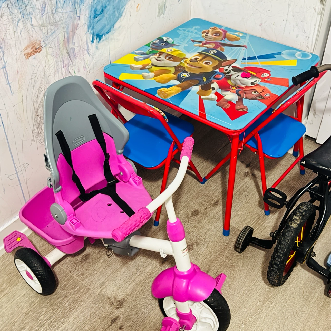 Little Tikes Tricycle and Paw Patrol Table Set