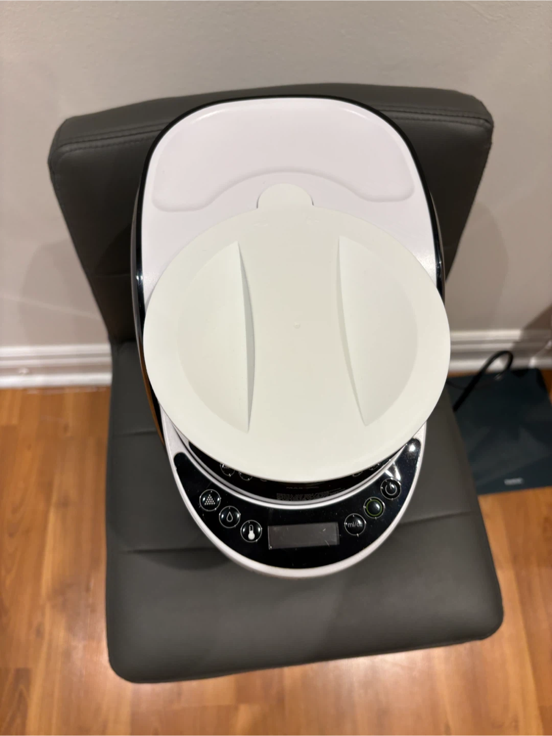 Baby Brezza Formula Pro Advanced Dispenser - photo 3