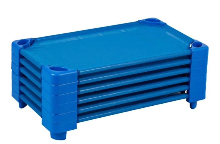Children Daycare/ Blue Stackable Toddler Cots (Set of 5)