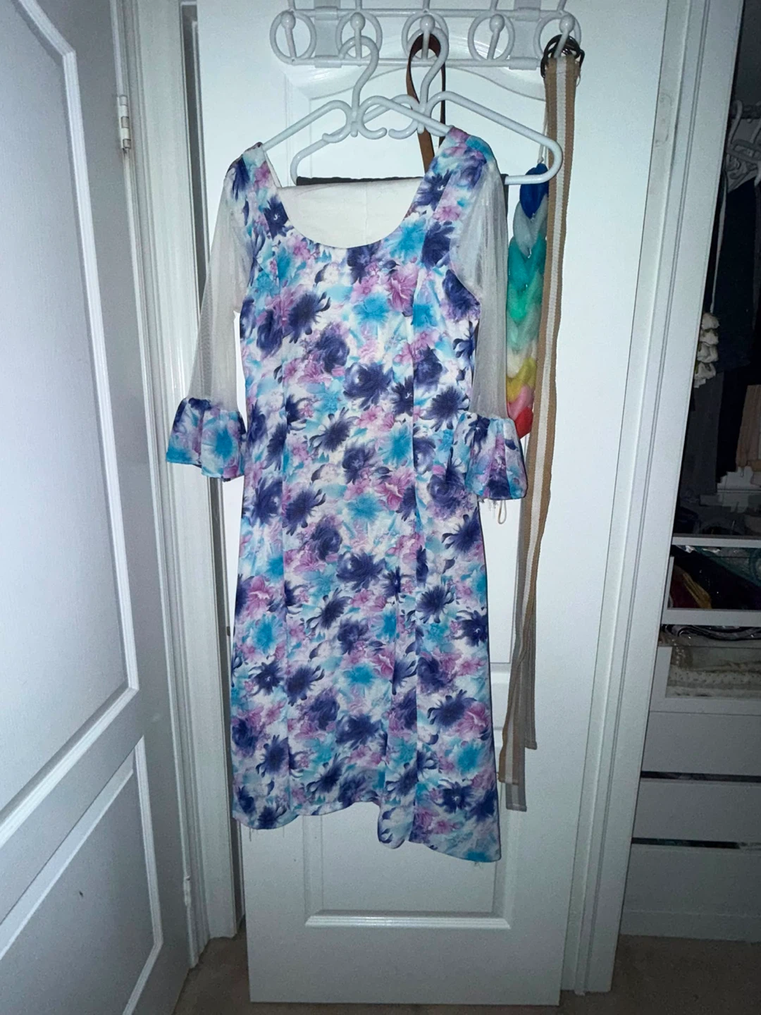 Women's Floral Print suit with Sheer Sleeves