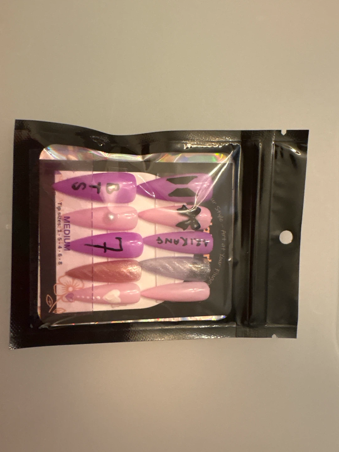 BTS press on nails - photo 2