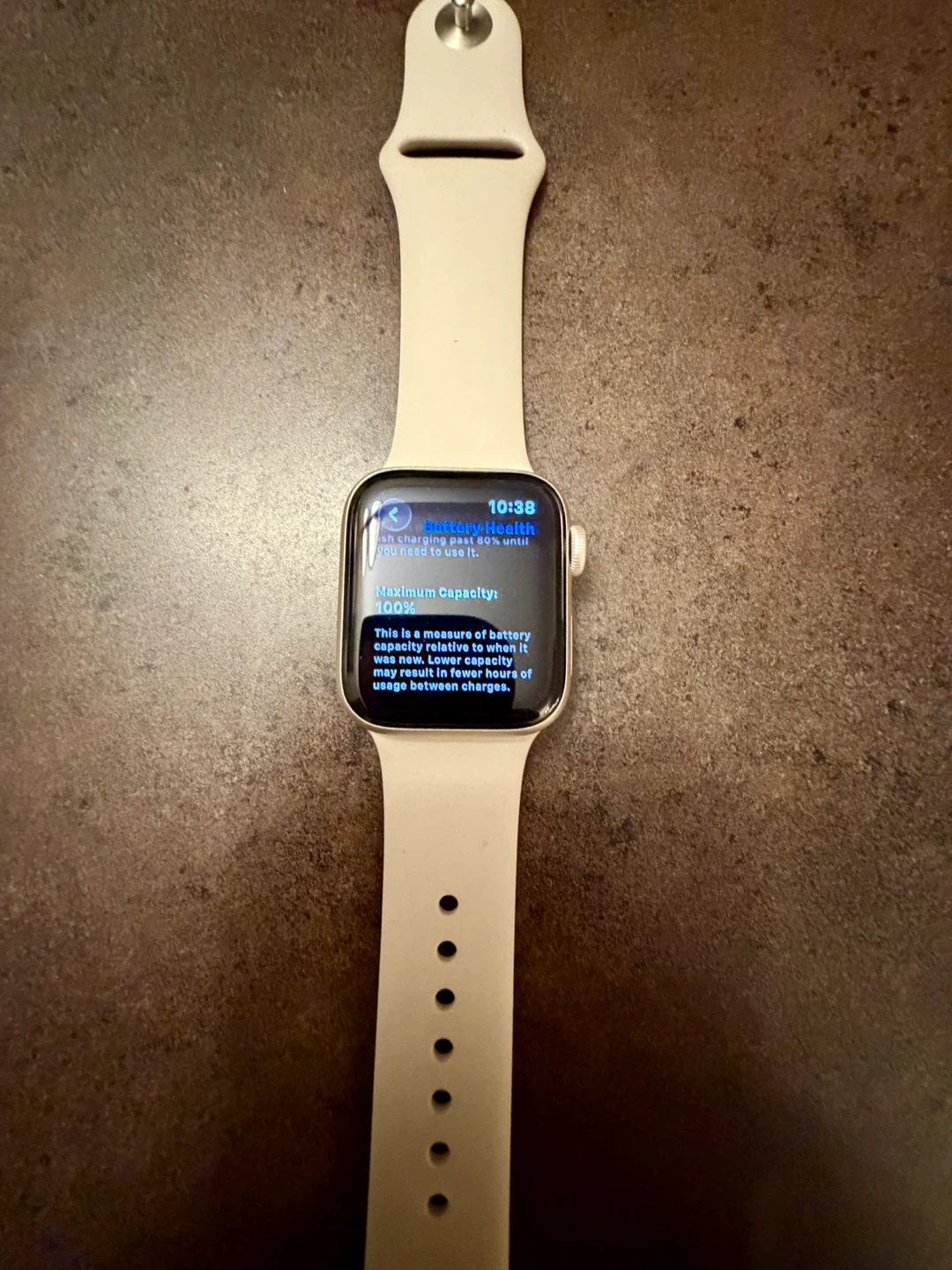 Apple Watch SE 3 40mm Starlight Aluminum - GPS Only