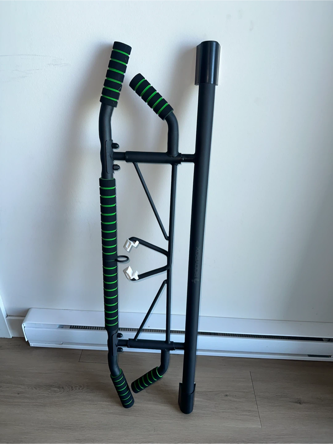 Bodyx Pull Up Bar Doorway