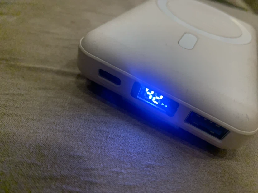 Magnetic Power Bank - photo 3