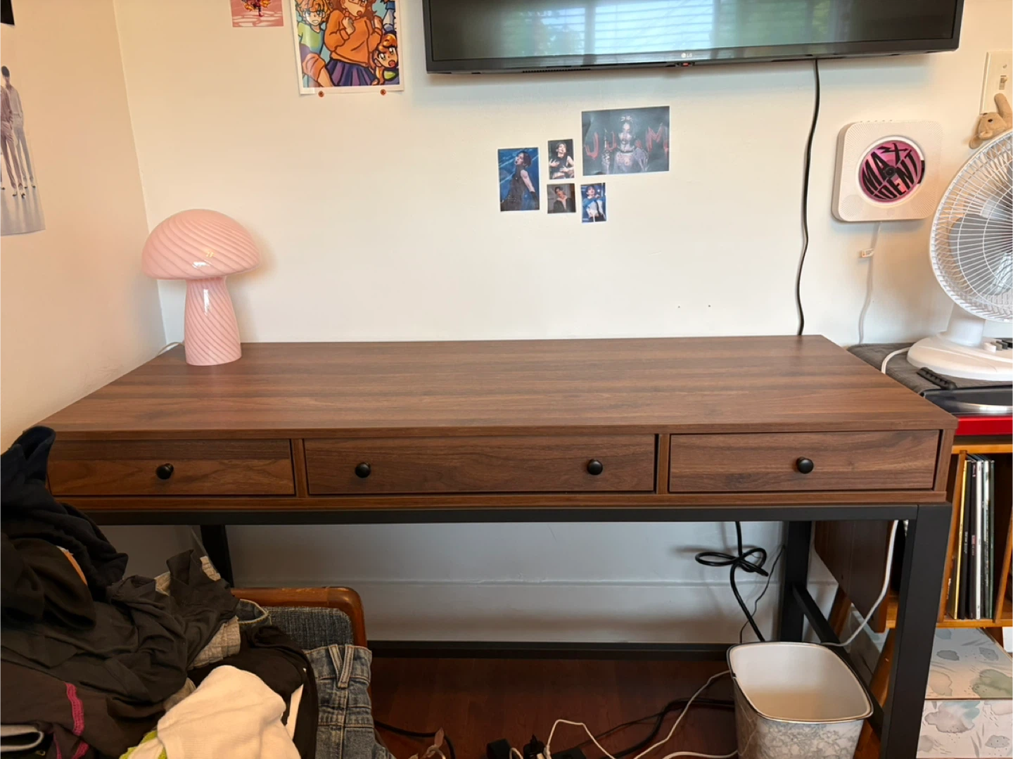 Desk with Black Metal Frame