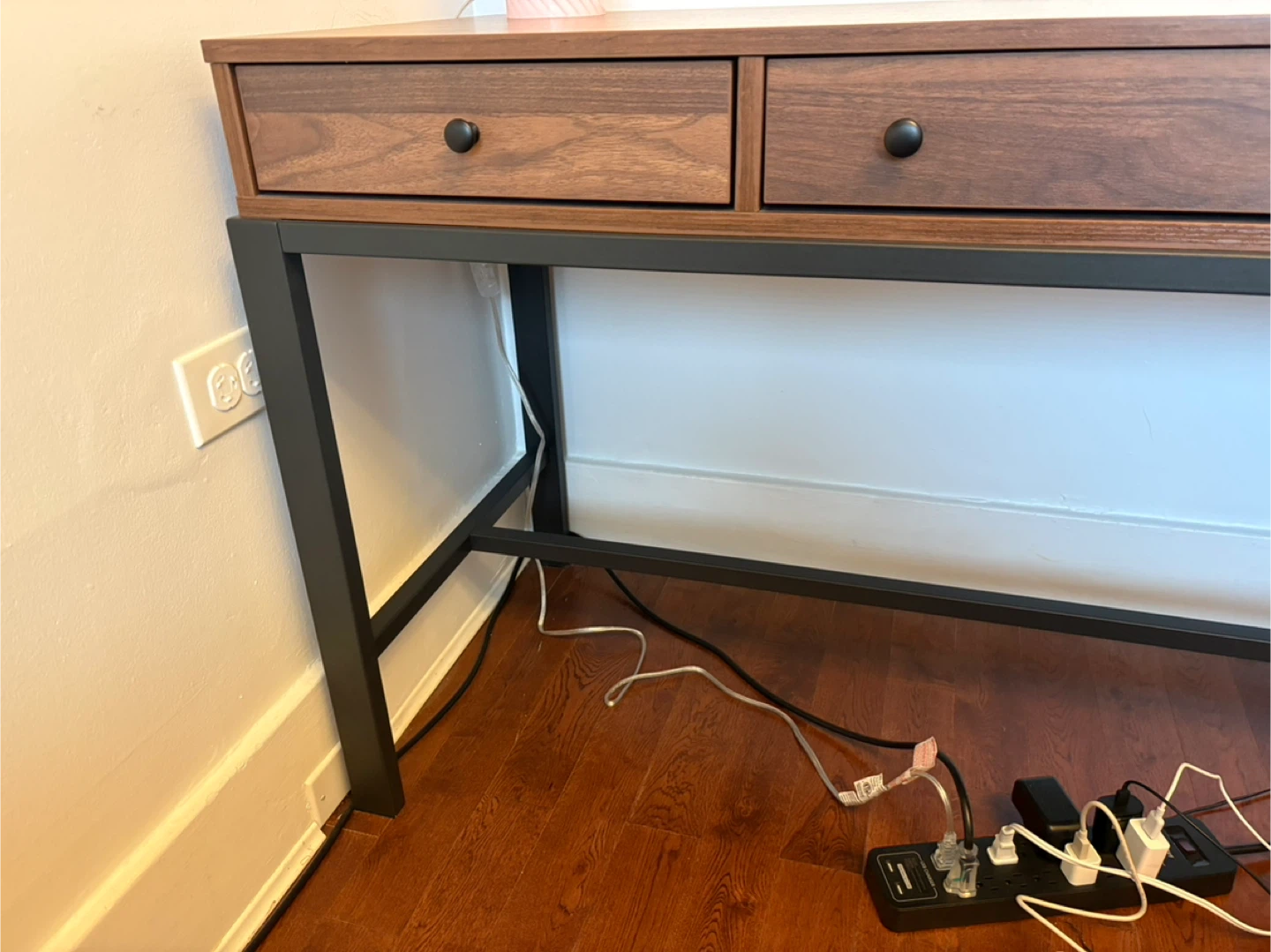 Desk with Black Metal Frame - photo 4