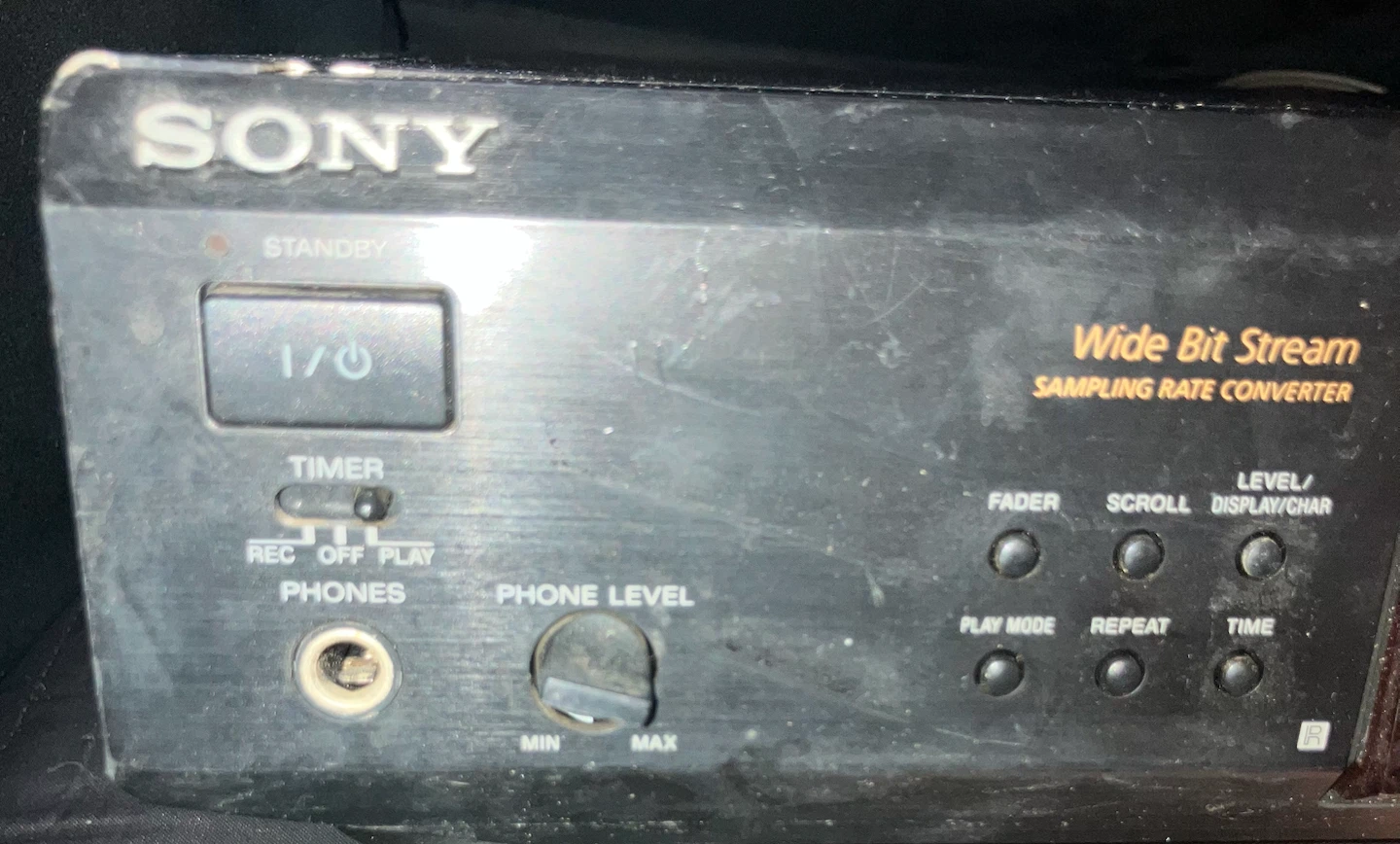 Sony MDS-JE520 MiniDisc Deck - photo 2
