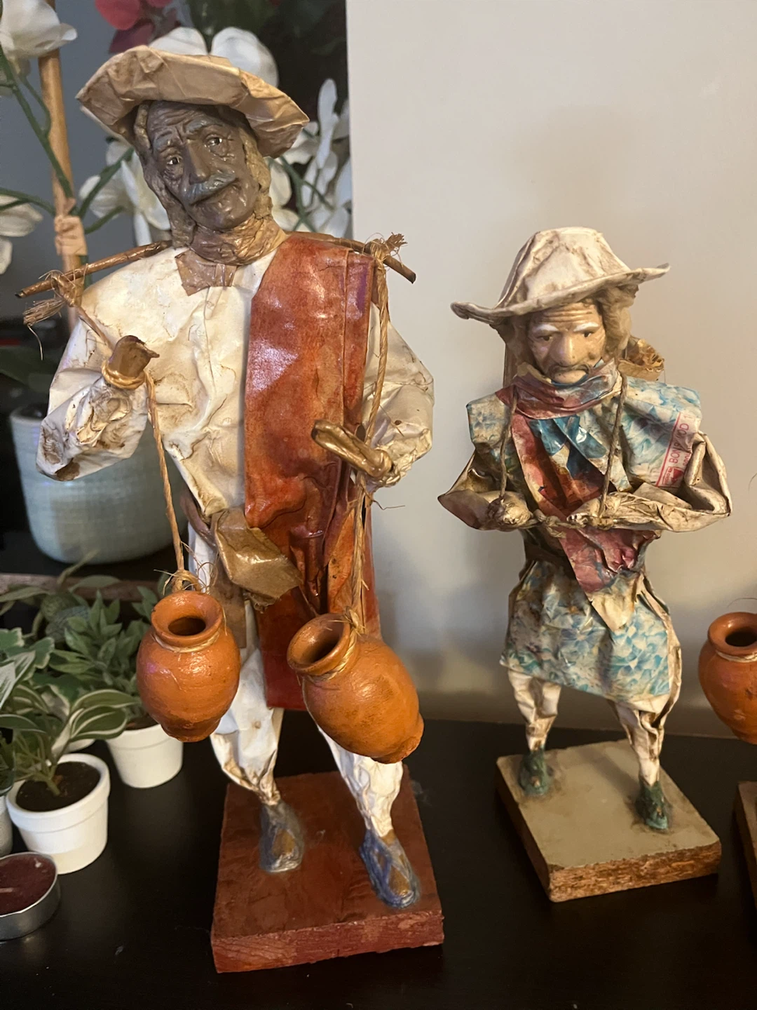 Paper Mache Figurines - Set of 3 - photo 4