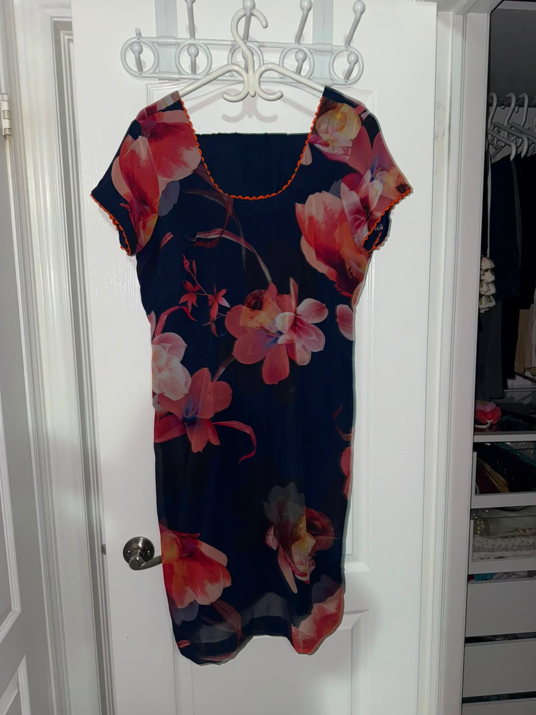 Women's Floral Print Sheer suit