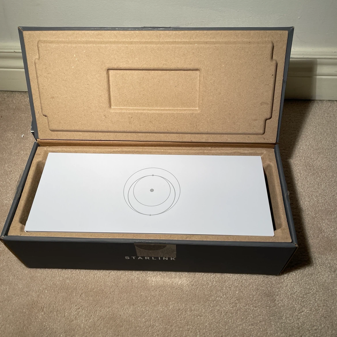NEW! Starlink High Performance WIFI 6 Gen 3 Router - MSRP $340 - photo 3