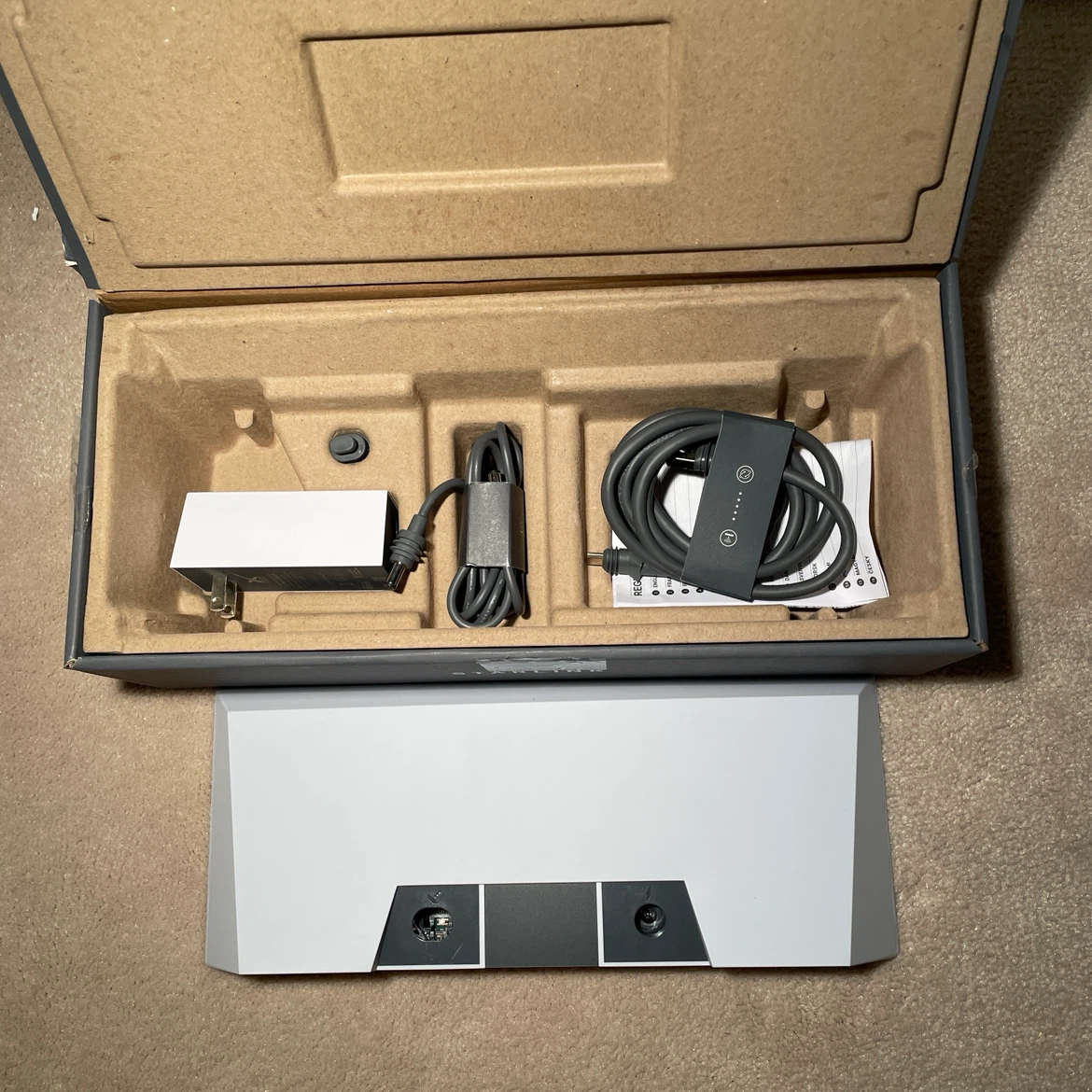 NEW! Starlink High Performance WIFI 6 Gen 3 Router - MSRP $340 - photo 4