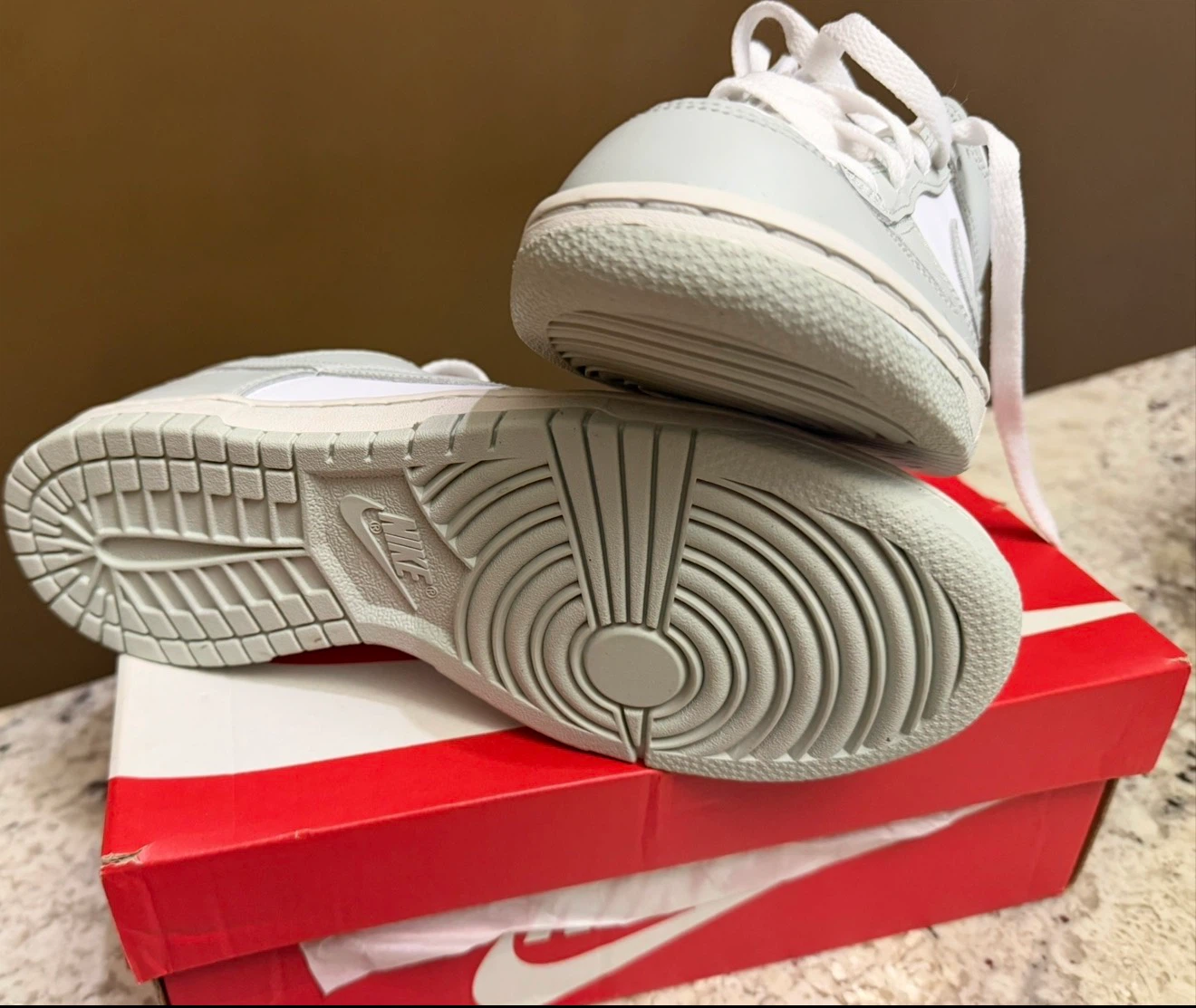 Nike Dunk Low (GS) White/Grey Sneakers - photo 3