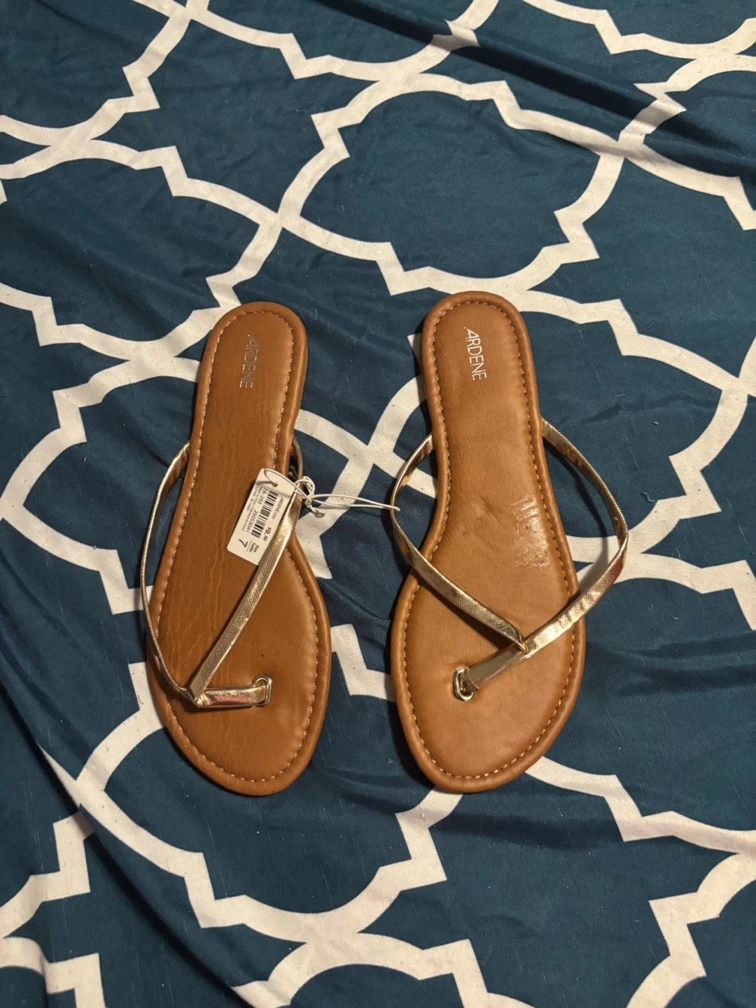 Ardene Women's Thong Sandals Size 7