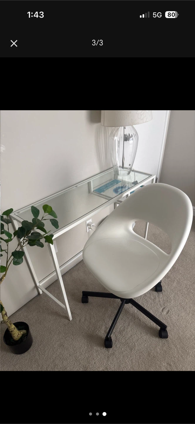 Desk and chair - photo 3