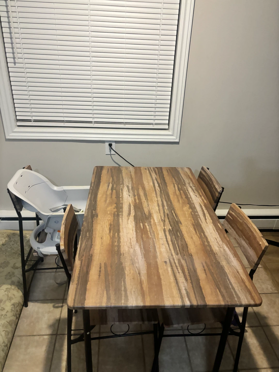 Table with four chairs