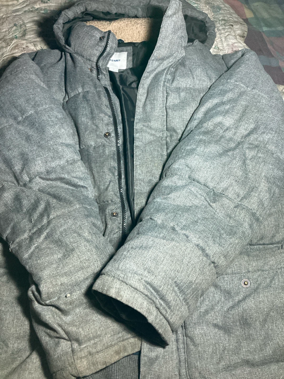 Old Navy Puffer Jacket - photo 2