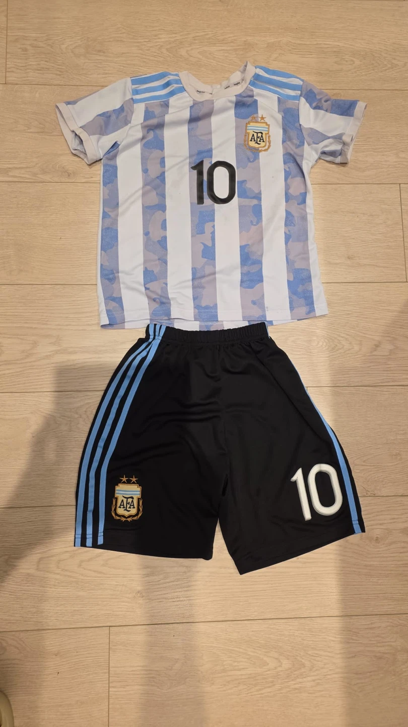 Jiongchild Argentina Messi Soccer Jersey and Shorts Set