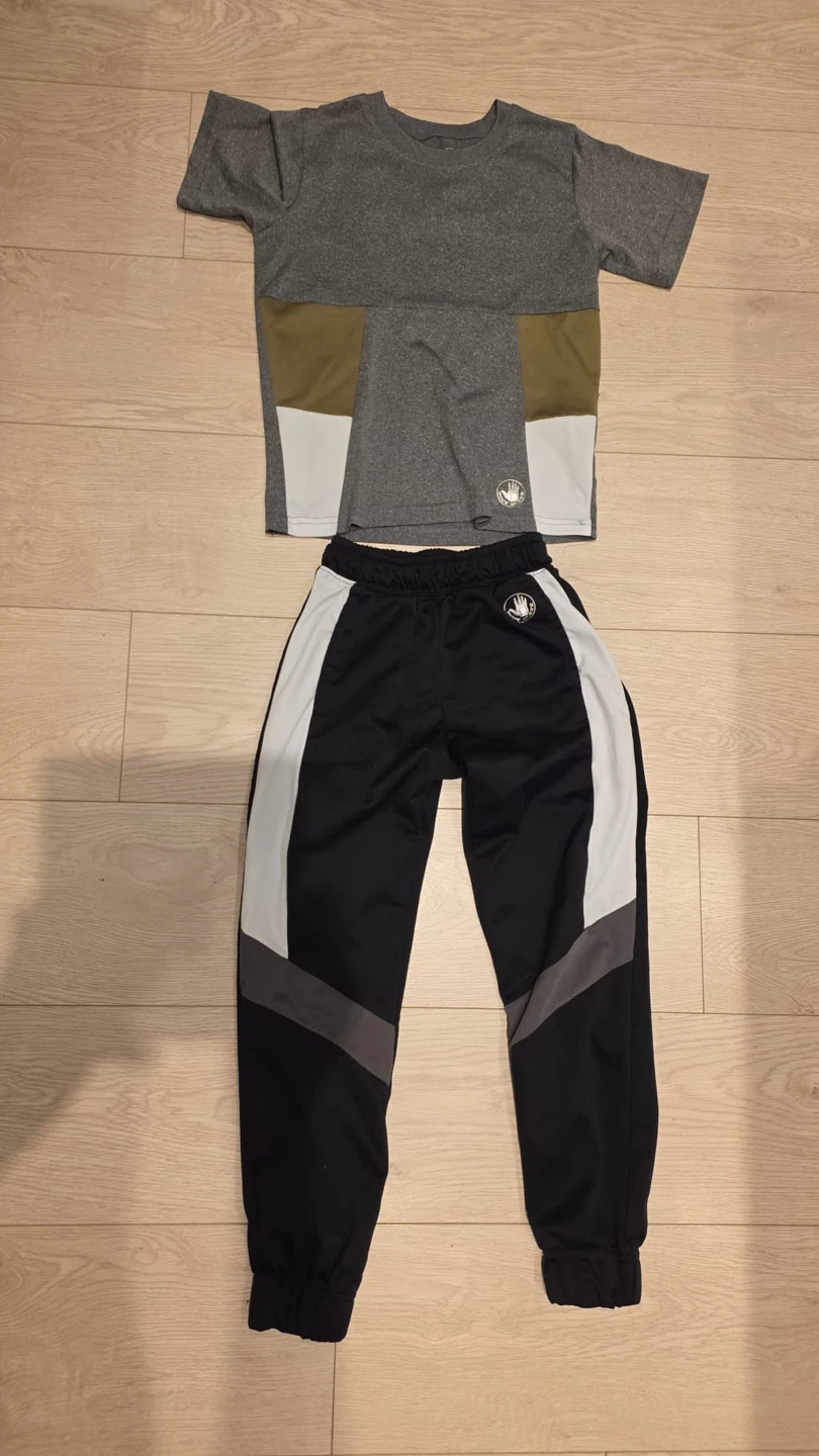 Body Glove Grey T-Shirt & Track Pants Set - Size 8