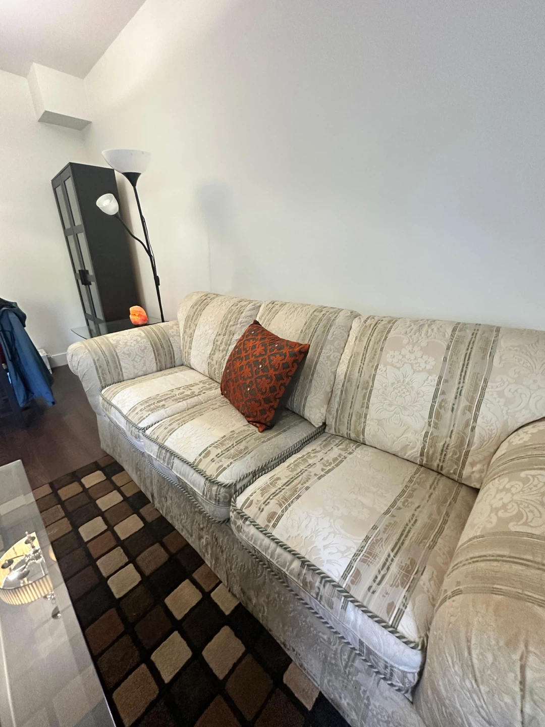 Cream floral striped sofa - photo 3