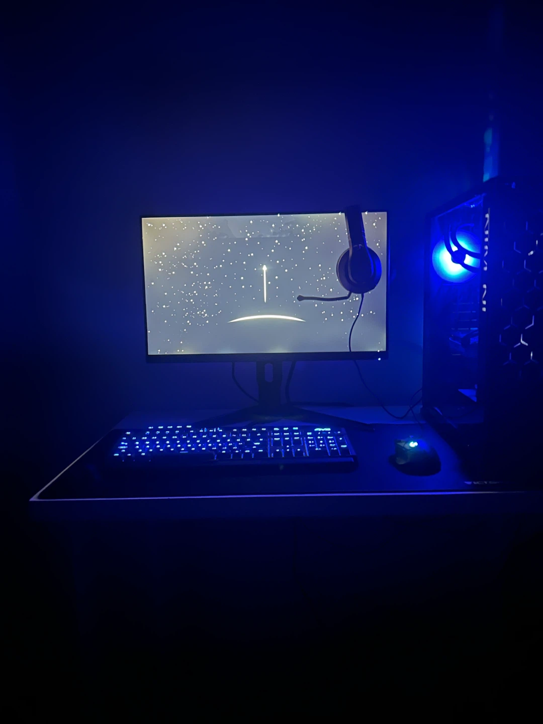 Gaming PC + Name‑Brand Peripherals