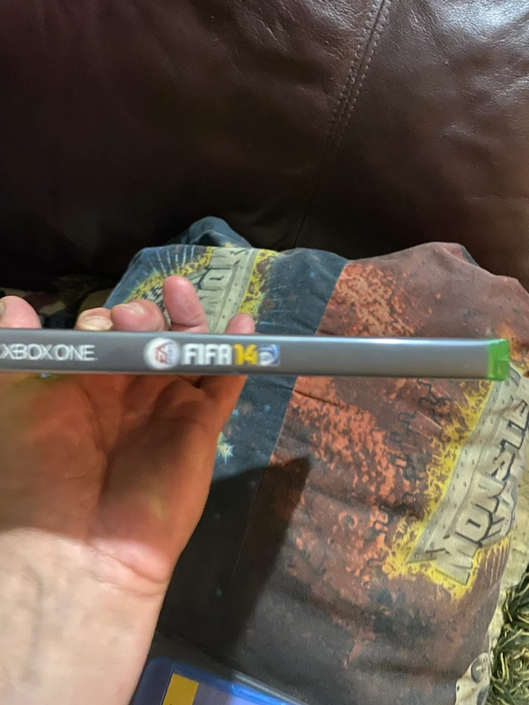 FIFA 14 Xbox One Game - photo 4