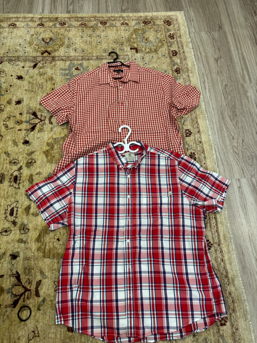 Bundle of two men's short-sleeve shirts - photo 3