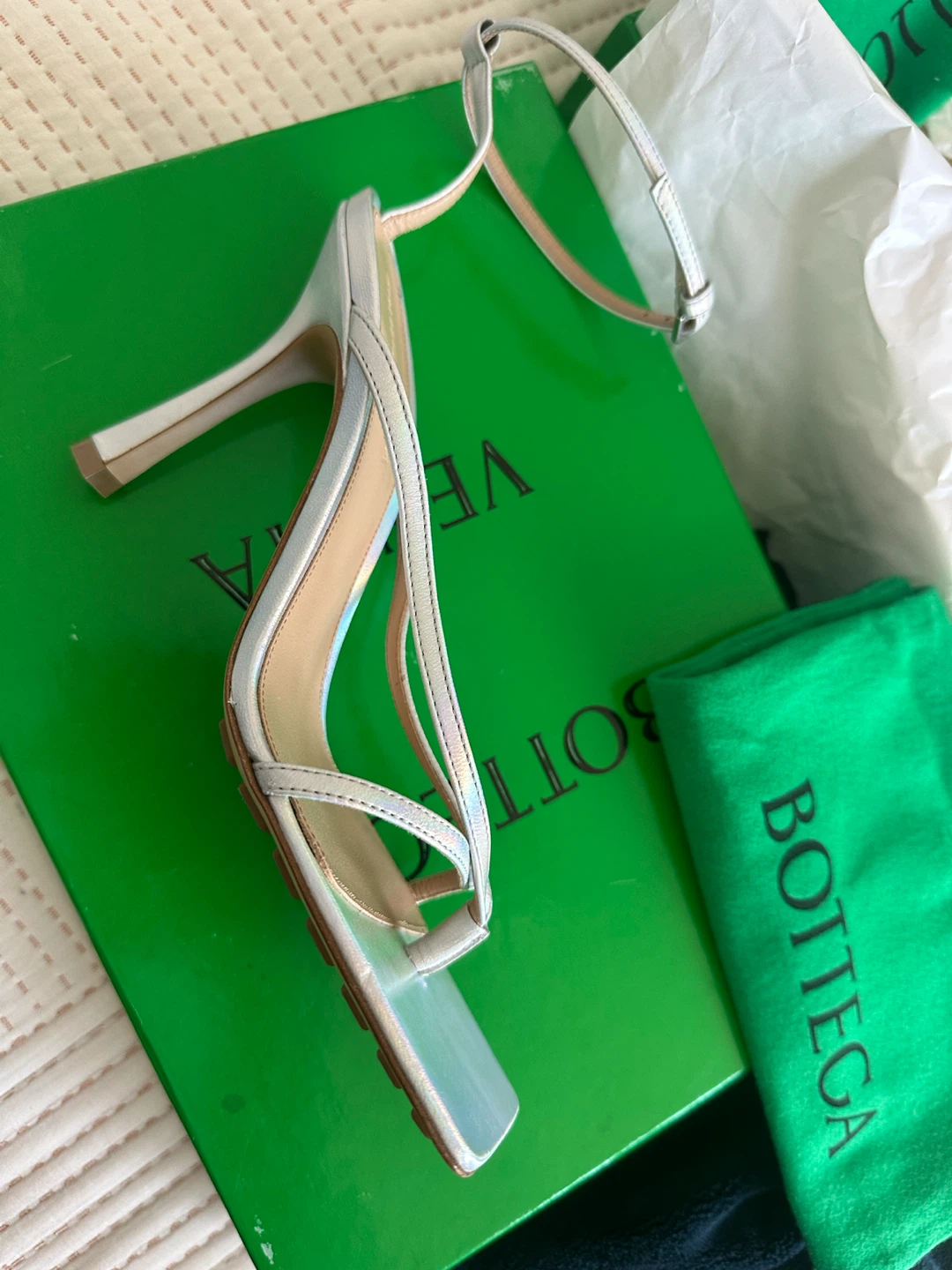 Bottega Veneta Silver Leather Sandals - photo 3