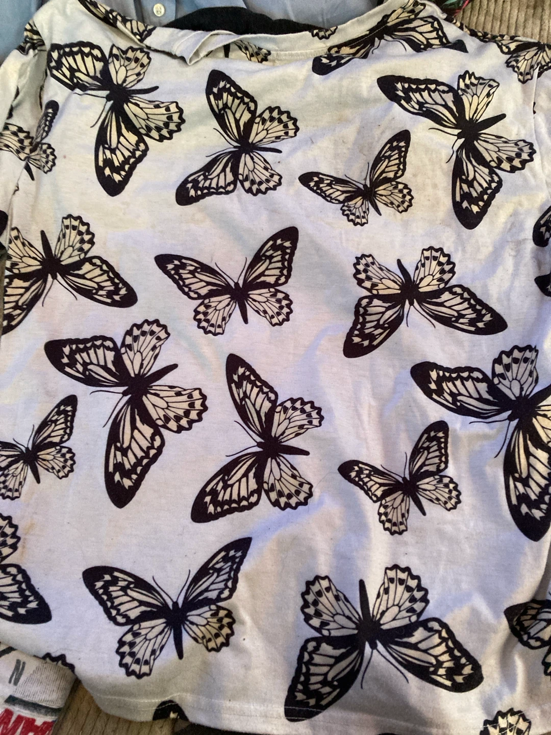 SHEIN White Butterfly Print T-Shirt - photo 3