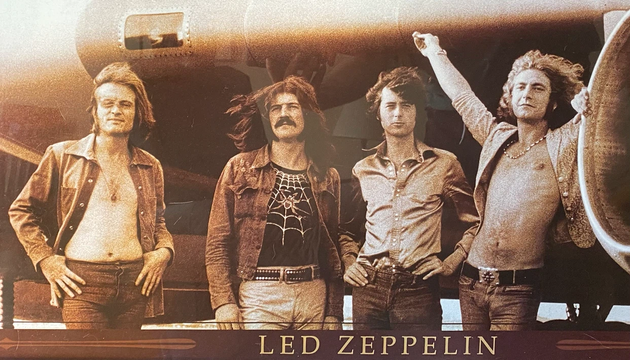 Led Zeppelin Framed Band Poster - photo 2