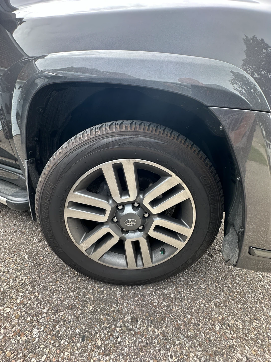 Yokohama tires P245/60 R20 107 H