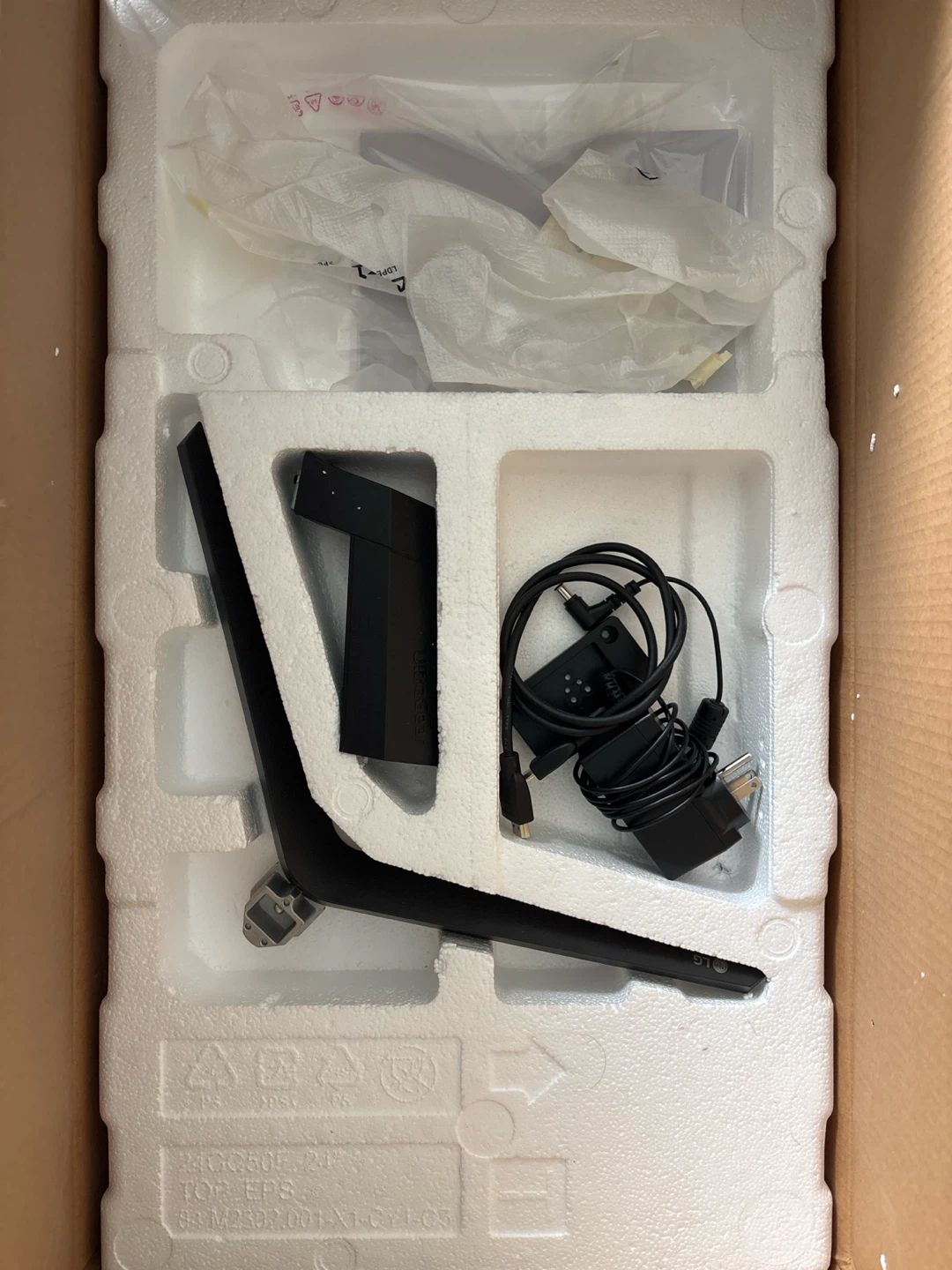 LG UltraGear 24GN650F Gaming Monitor - photo 3