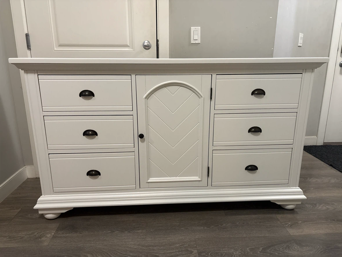White Dresser - photo 3