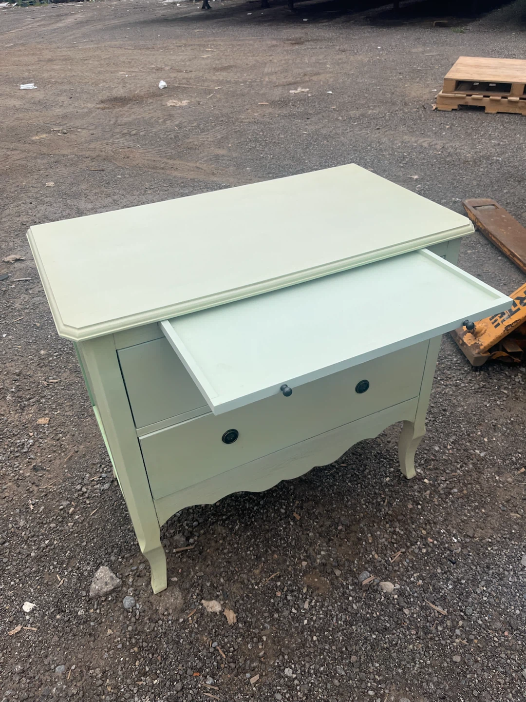 Light Green Dresser with Pull-Out Tray - photo 4