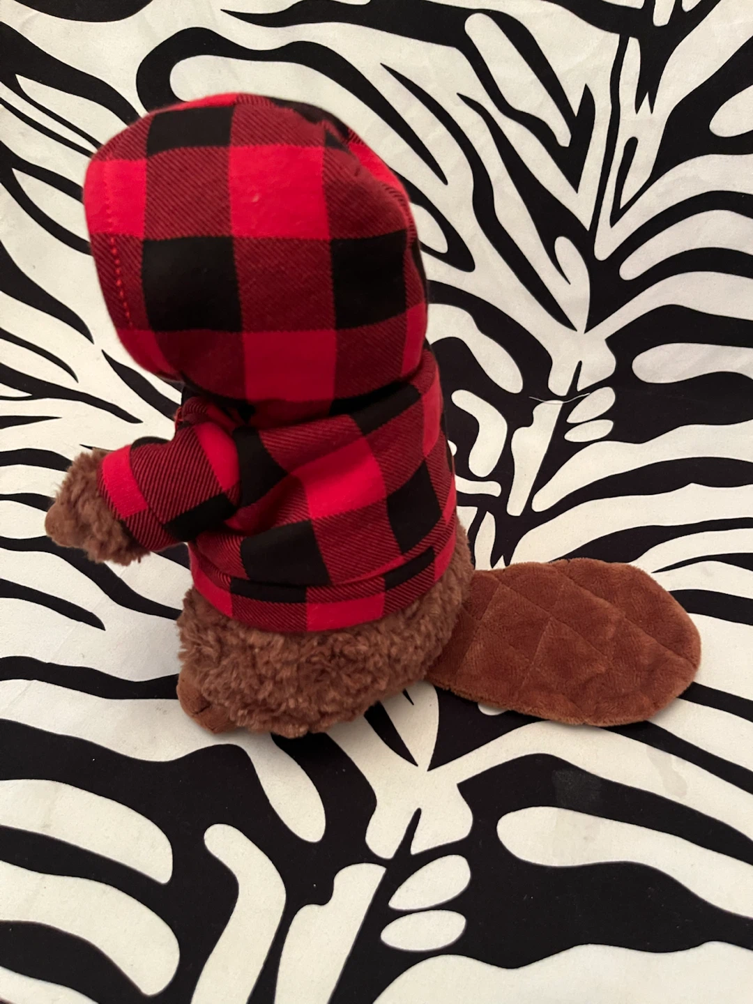🇨🇦 Roots Canada Mascot Plush Toy in Plaid Hoodie 🇨🇦 - photo 4