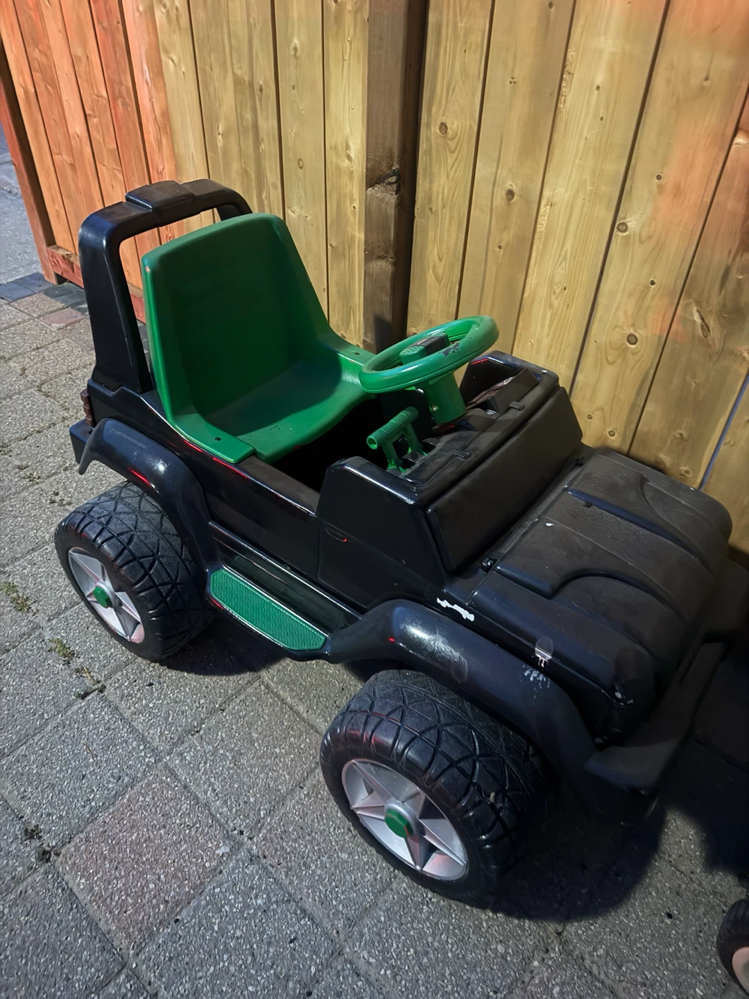Kids Ride-On Toy Truck - photo 2
