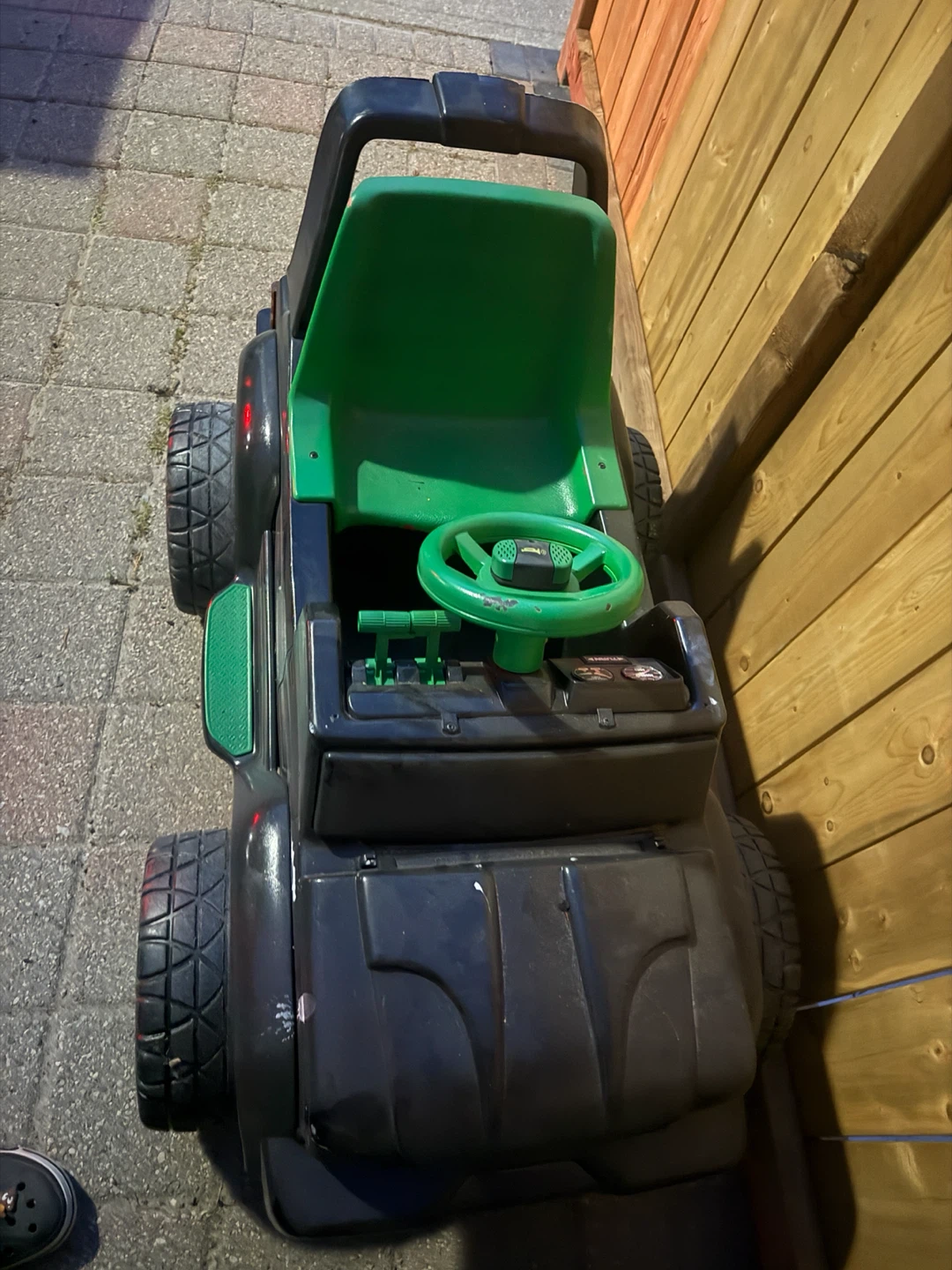 Kids Ride-On Toy Truck - photo 3