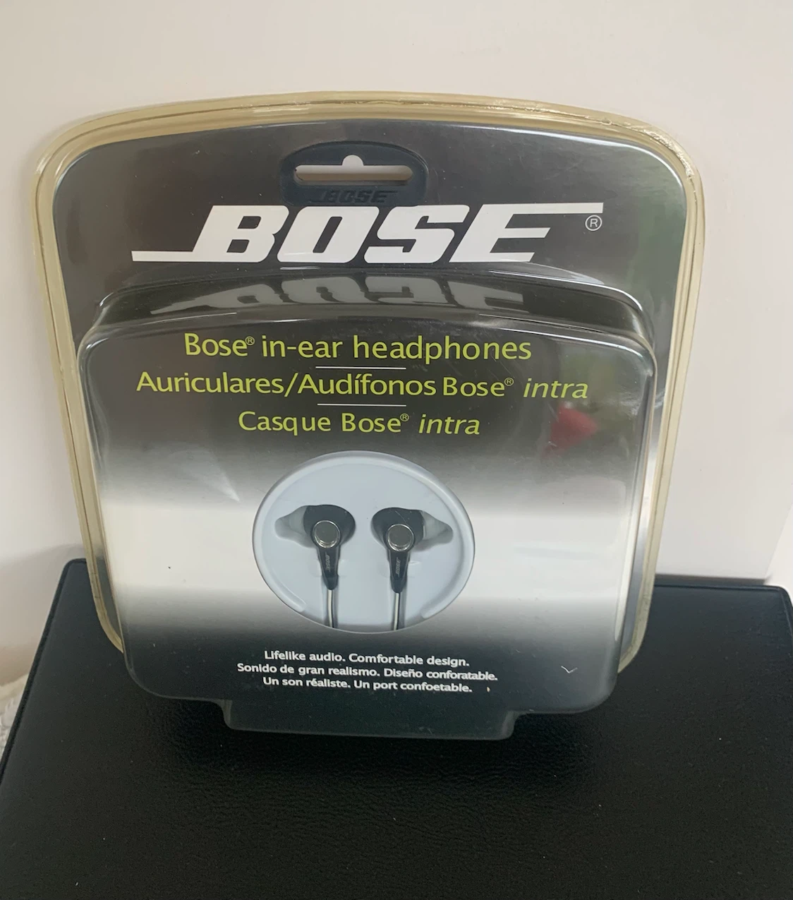 Bose in-ear headphones New Sealed