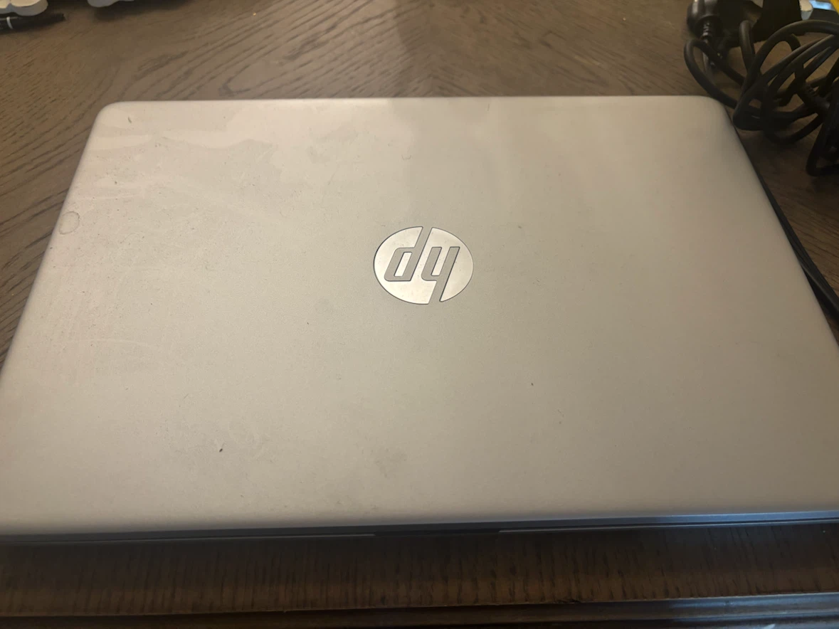HP Laptop with Charger - photo 2