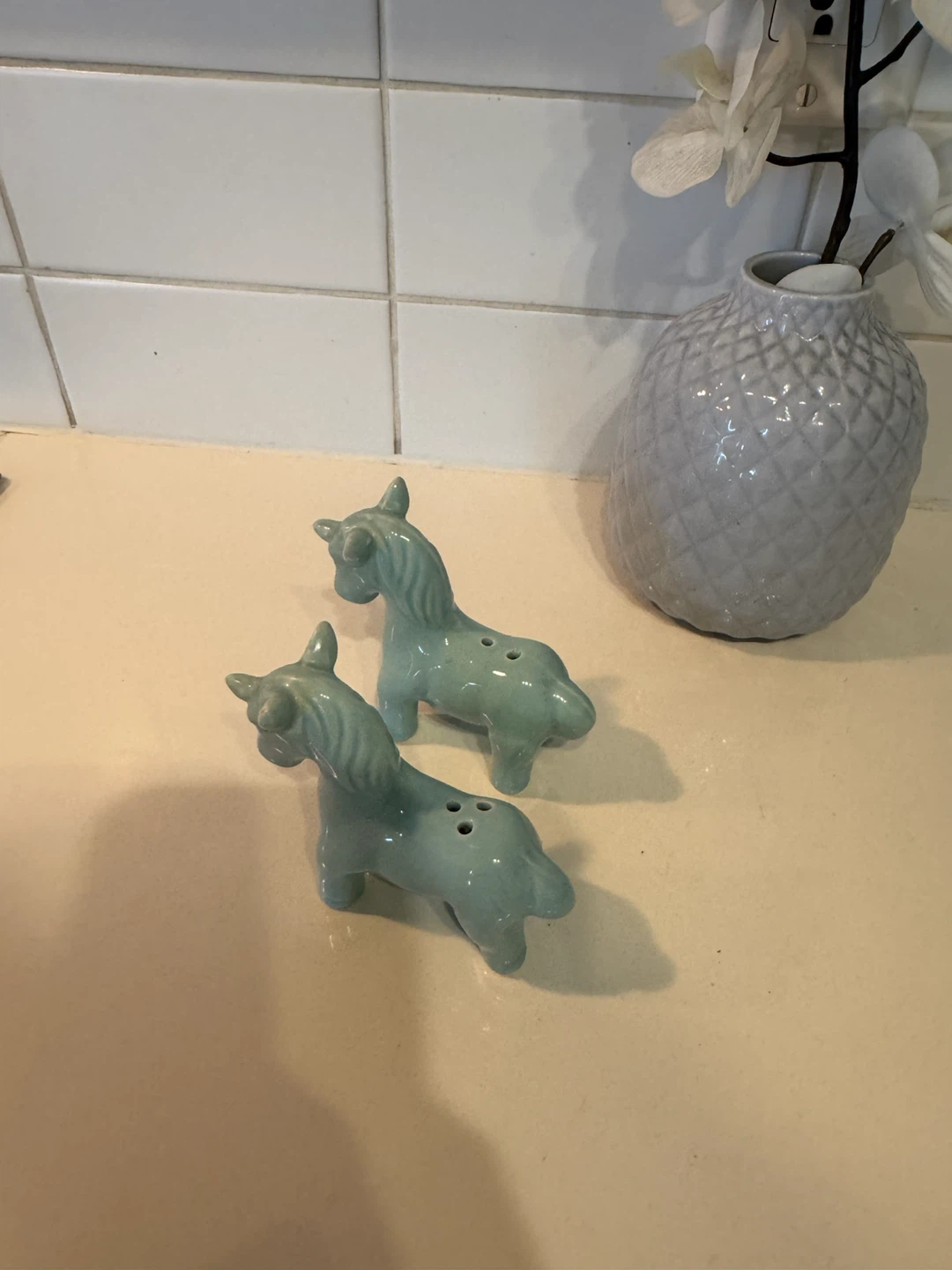 Ceramic Horse Salt and Pepper Shakers - photo 2