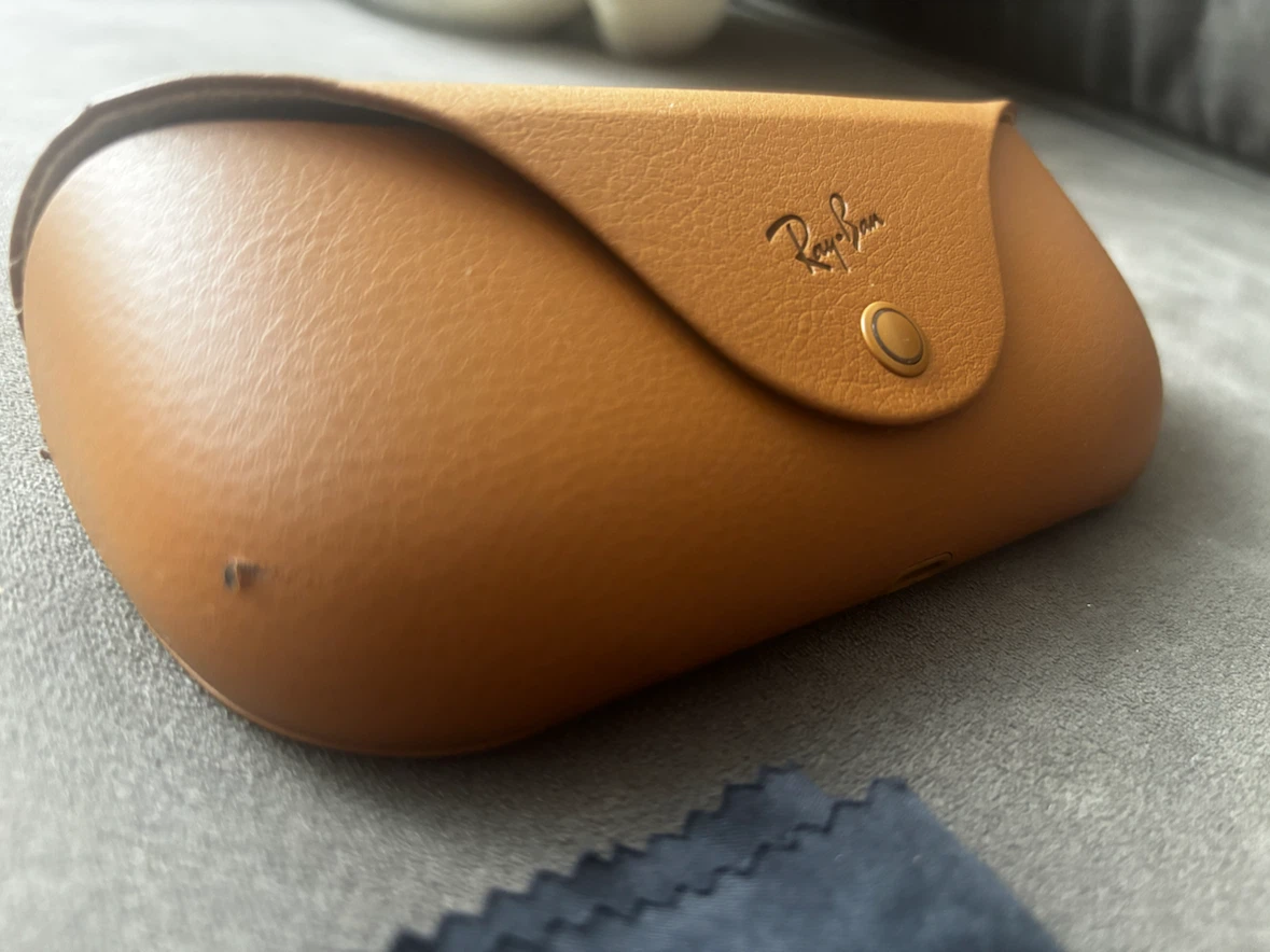 Ray-Ban Sunglasses Case - photo 3