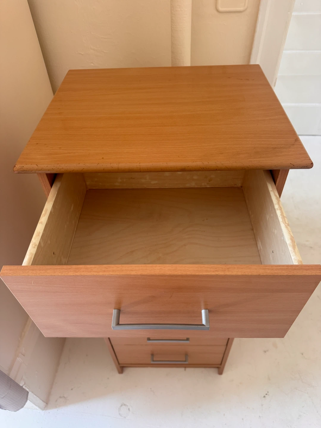 Wooden Chest of Drawers - photo 3