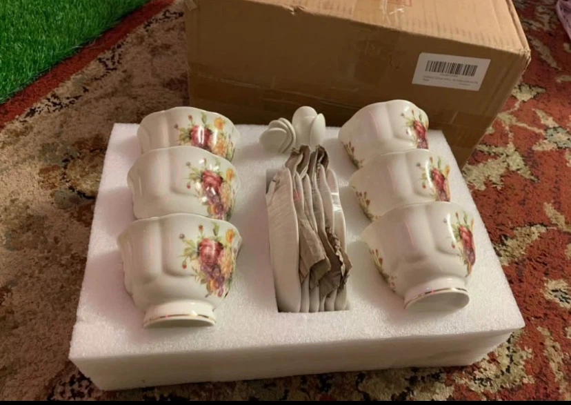 Floral Teacup and Saucer Set - photo 3