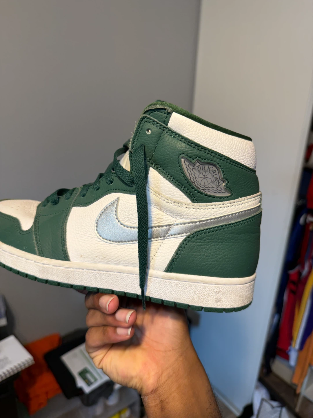 Air Jordan 1 High "Gorge Green" Sneakers - photo 4