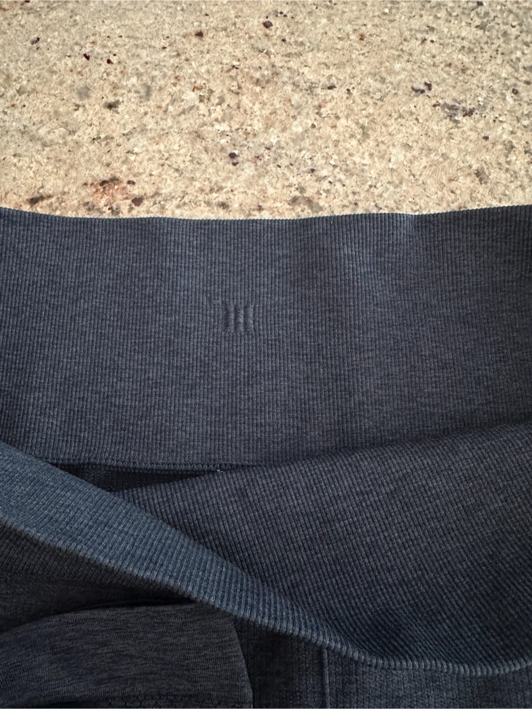 Lululemon "In The Flow” crop - size 6 - photo 4