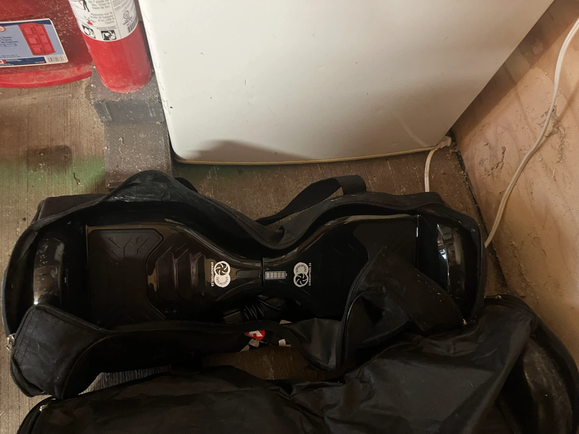 White Hoverboard with Black Footpads - photo 3